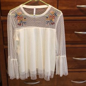 Lace/Mesh Floral Top